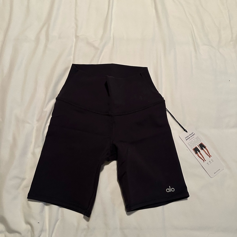 ALO High-Waist Biker Short